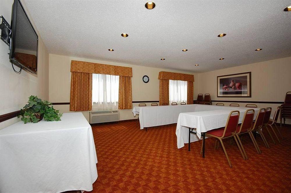 Best Western Lakewood Inn Hebron المرافق الصورة