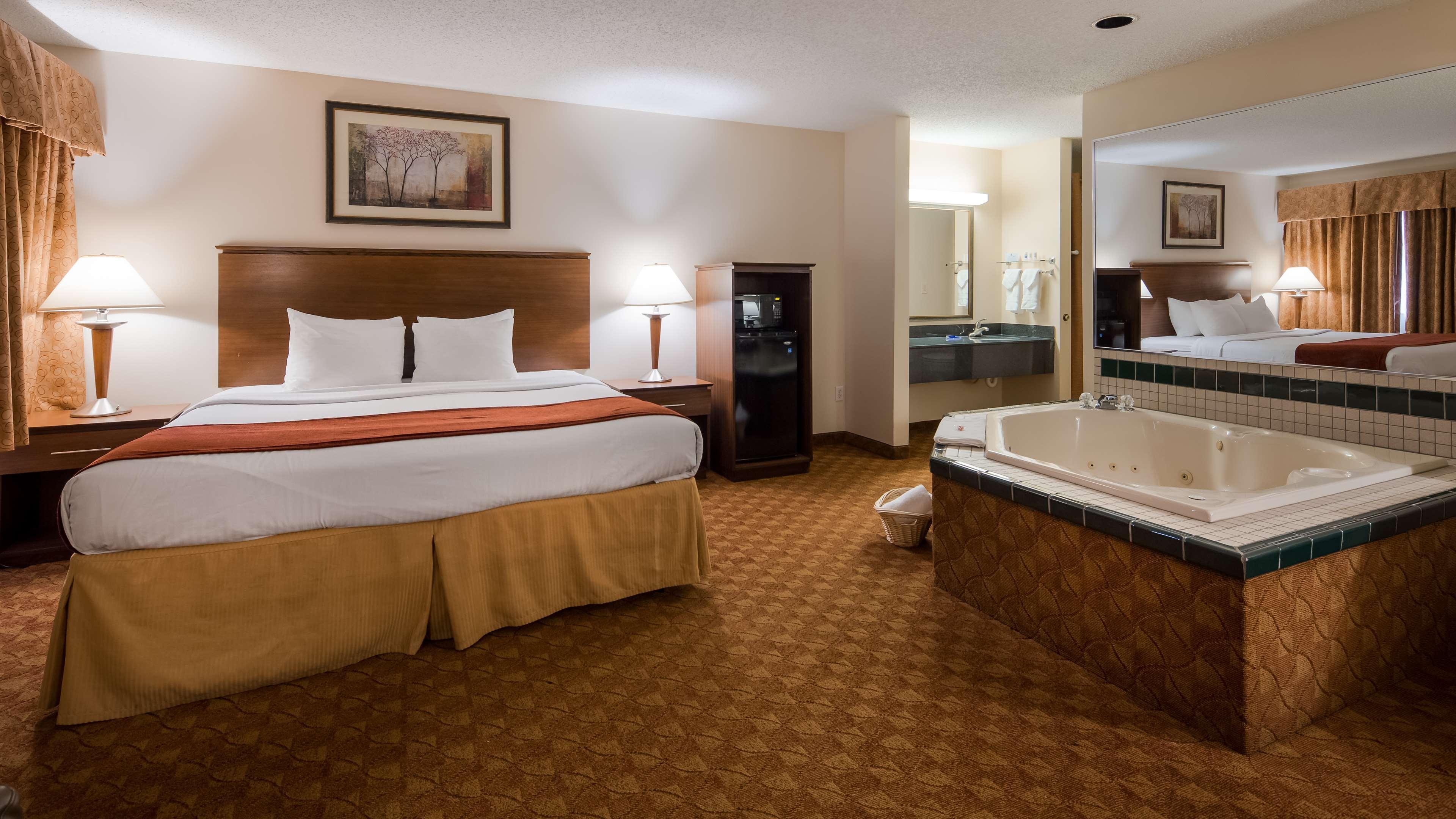 Best Western Lakewood Inn Hebron المظهر الخارجي الصورة