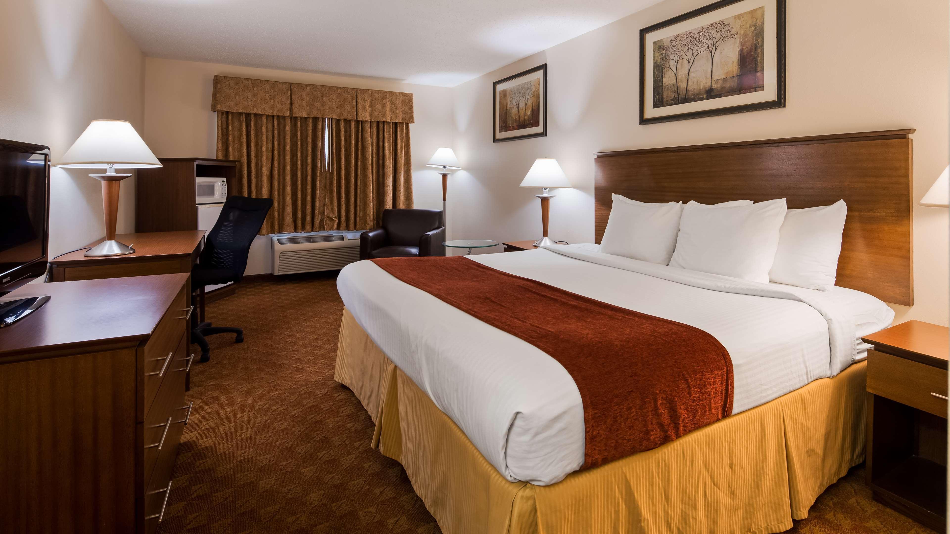 Best Western Lakewood Inn Hebron المظهر الخارجي الصورة