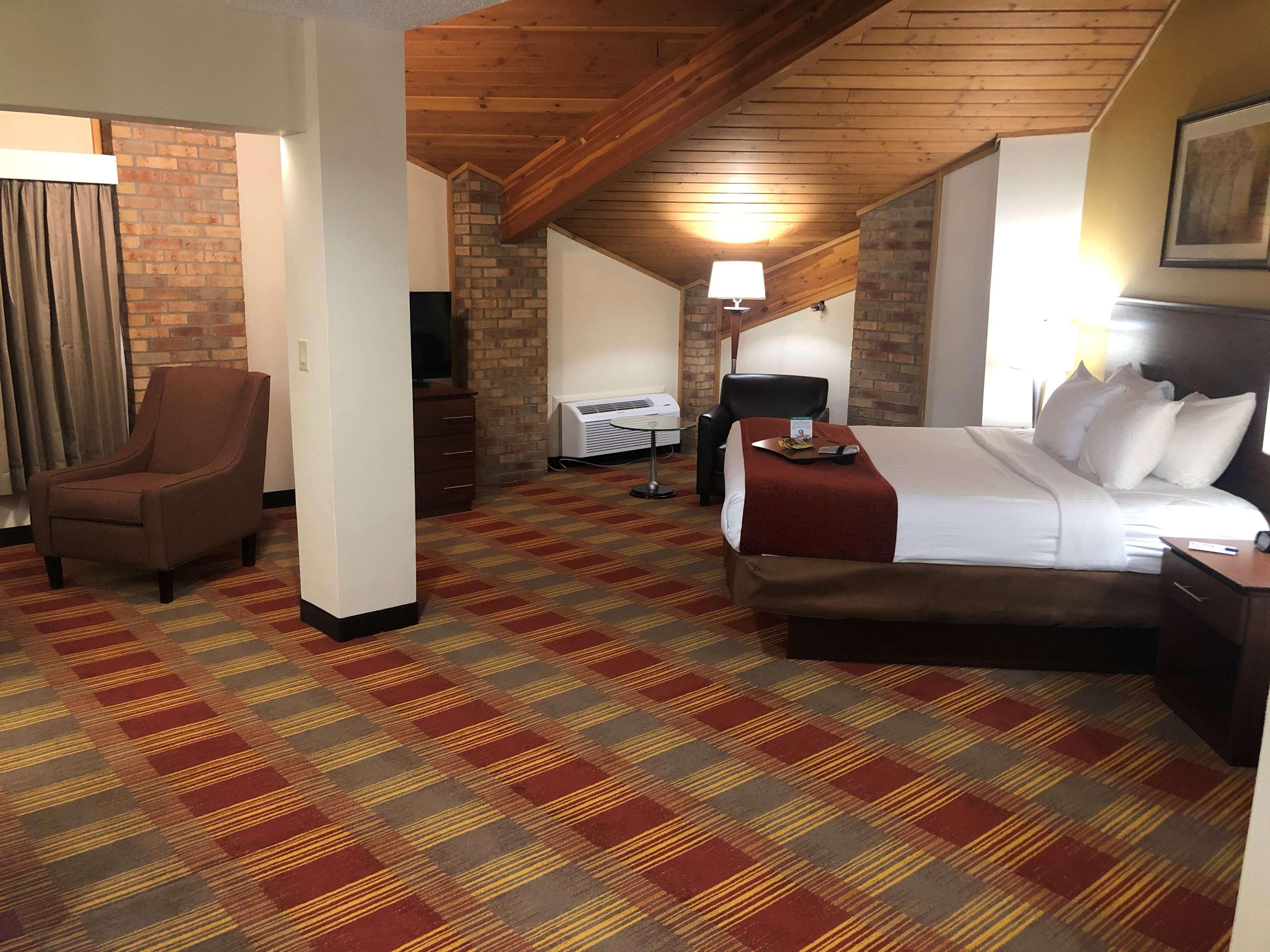 Best Western Lakewood Inn Hebron المظهر الخارجي الصورة