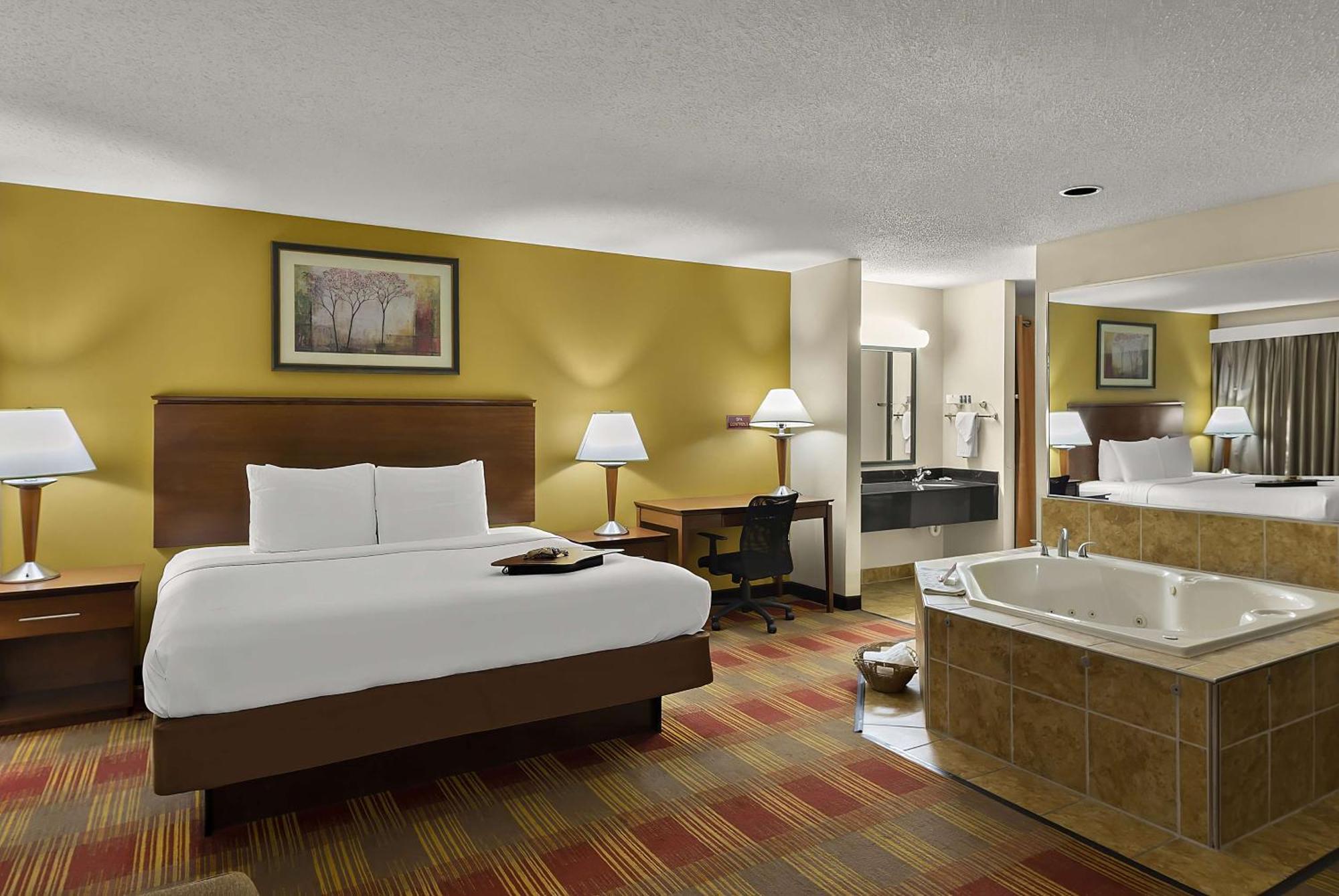 Best Western Lakewood Inn Hebron المظهر الخارجي الصورة